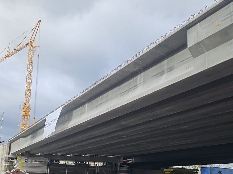 Brückenüberbau auf der Baustelle in Emmerich